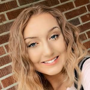 Meet your Posher, Haliegh